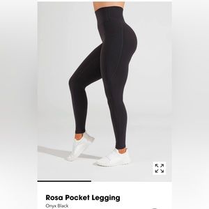 EUC Buffbunny Rosa Pocket Legging - Onyx (Black)